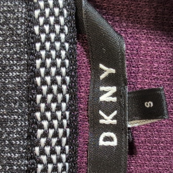 DKNY 1/4 Zip Mock Neck Long Sleeve Pullover Sweater Men Small Burgundy - Picture 3 of 10